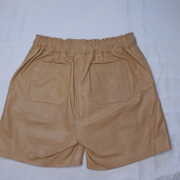 Lita By Ciara Lamb Leather wide leg Short Drawstring size Medium NWT MRSP $398 - Picture 8 of 12